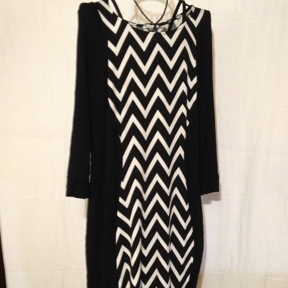 MILANO DRESS BLACK&WHITE SIZ LARGE 3/4SLEEVES NWT - Picture 2 of 5